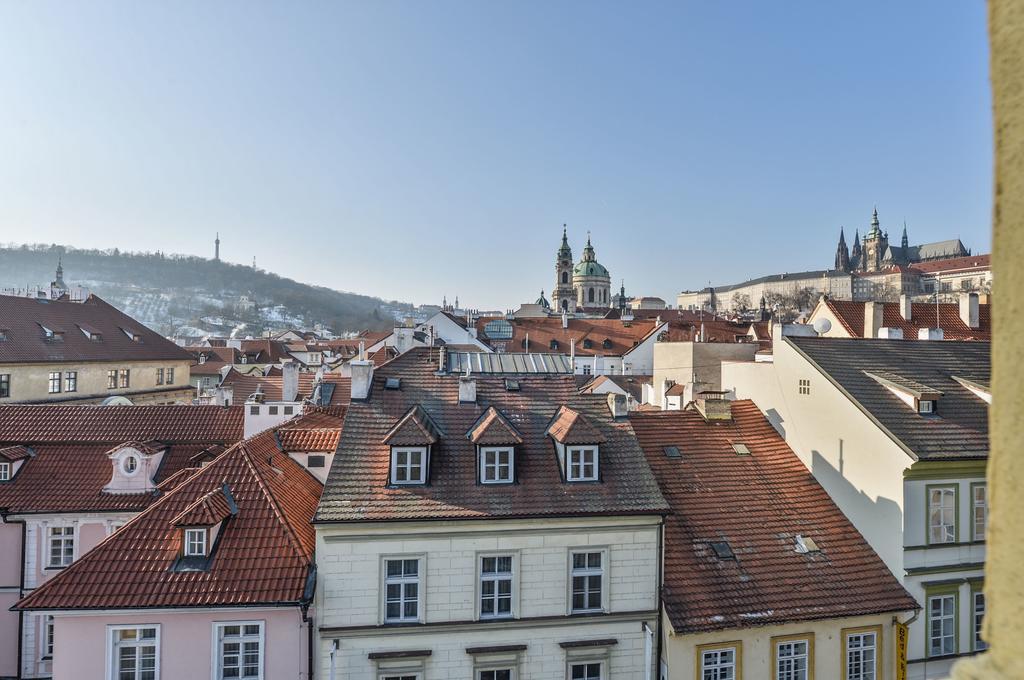 Amazing Charles Bridge Apartment Prague Luaran gambar